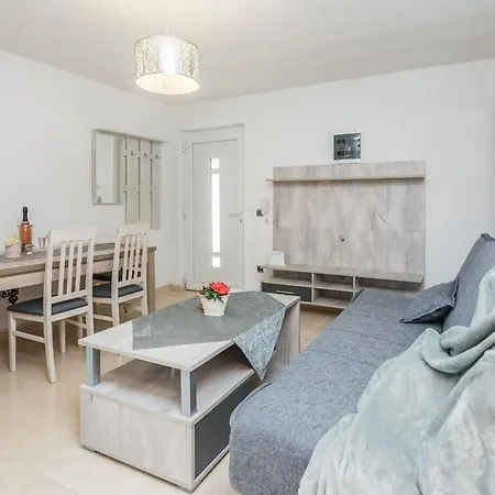Apartamento Bozic Vir